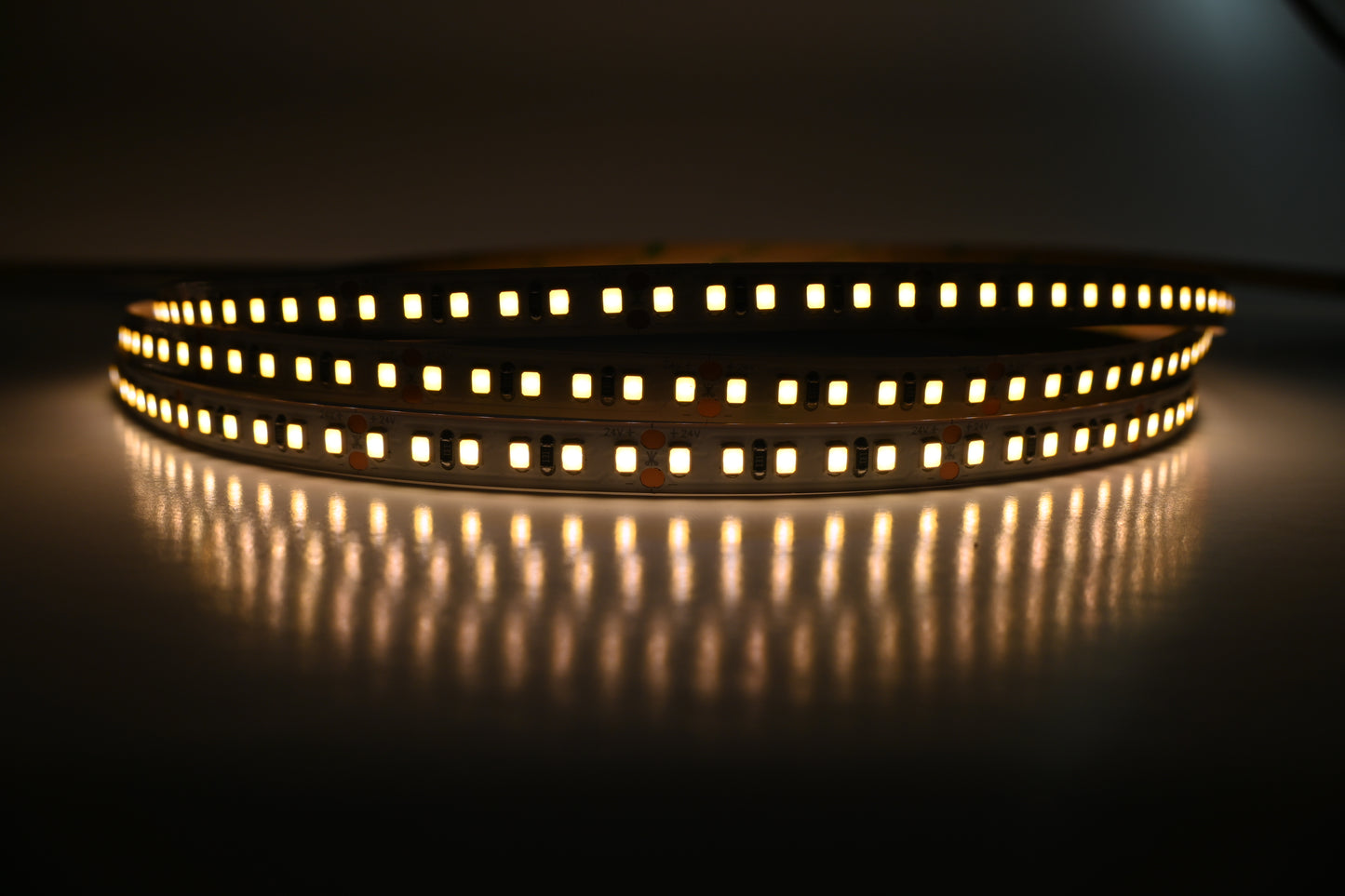 ELITE LED 24V 240LPM IP20 WARM WHITE 15W LED STRIP (3000K)